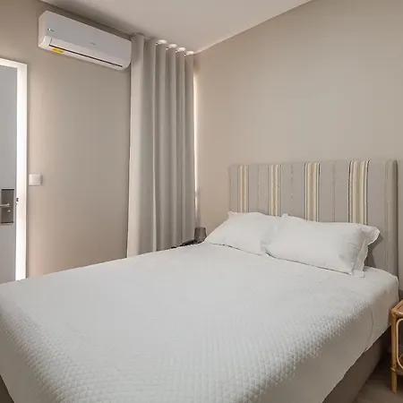 무르사스 74 스튜디오 아파트먼트 B&B 3*