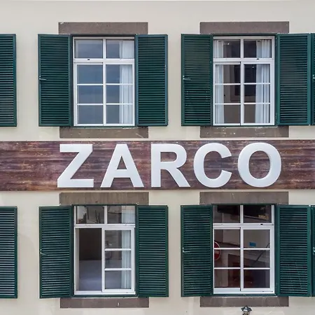 לינה וארוחת בוקר Zarco 3*