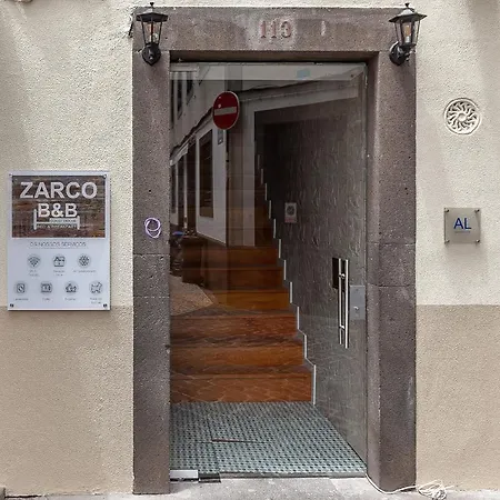 לינה וארוחת בוקר Zarco פונשל